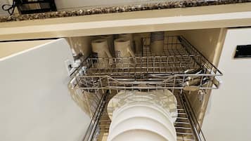 Signature Condo, 2 Bedrooms, City View | Private kitchen | Fridge, microwave, oven, stovetop