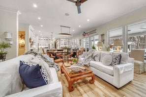 TV, fireplace, table football, stereo - Pier Cove Estate - Pool, Pickleball, Hot Tub, Firepit - Sleeps up to 23 (Fennville)