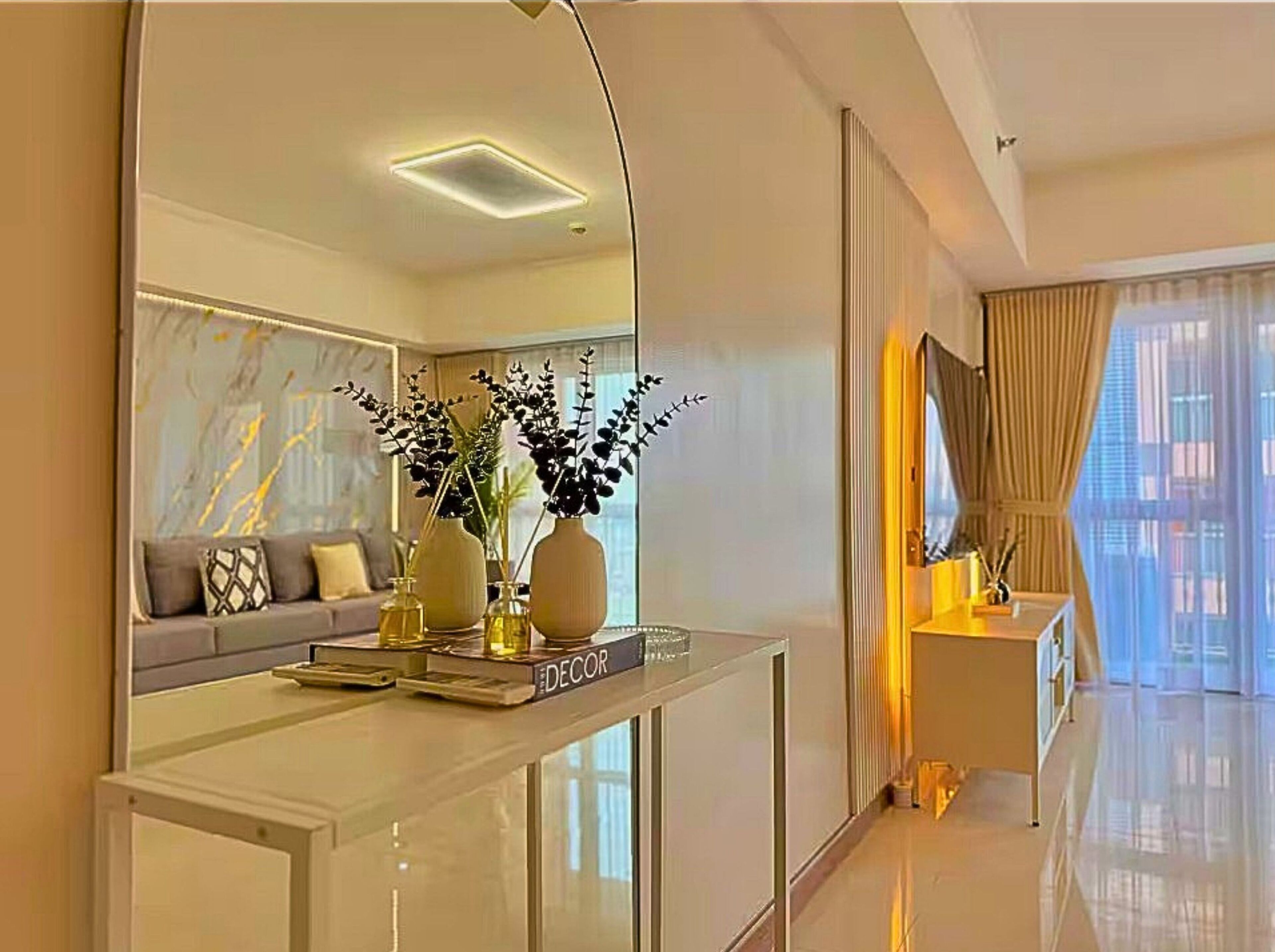 Executive Suite | Living area