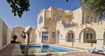 Private luxury Villa with pool