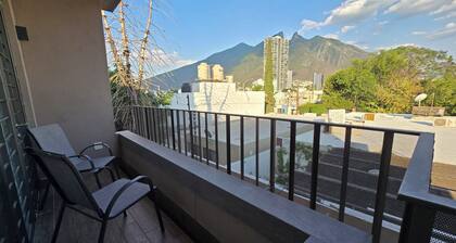 Charming 1-bedroom apartment in Monterrey with AC