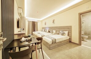 Deluxe Quadruple Room, Mountain View | Desk, free WiFi