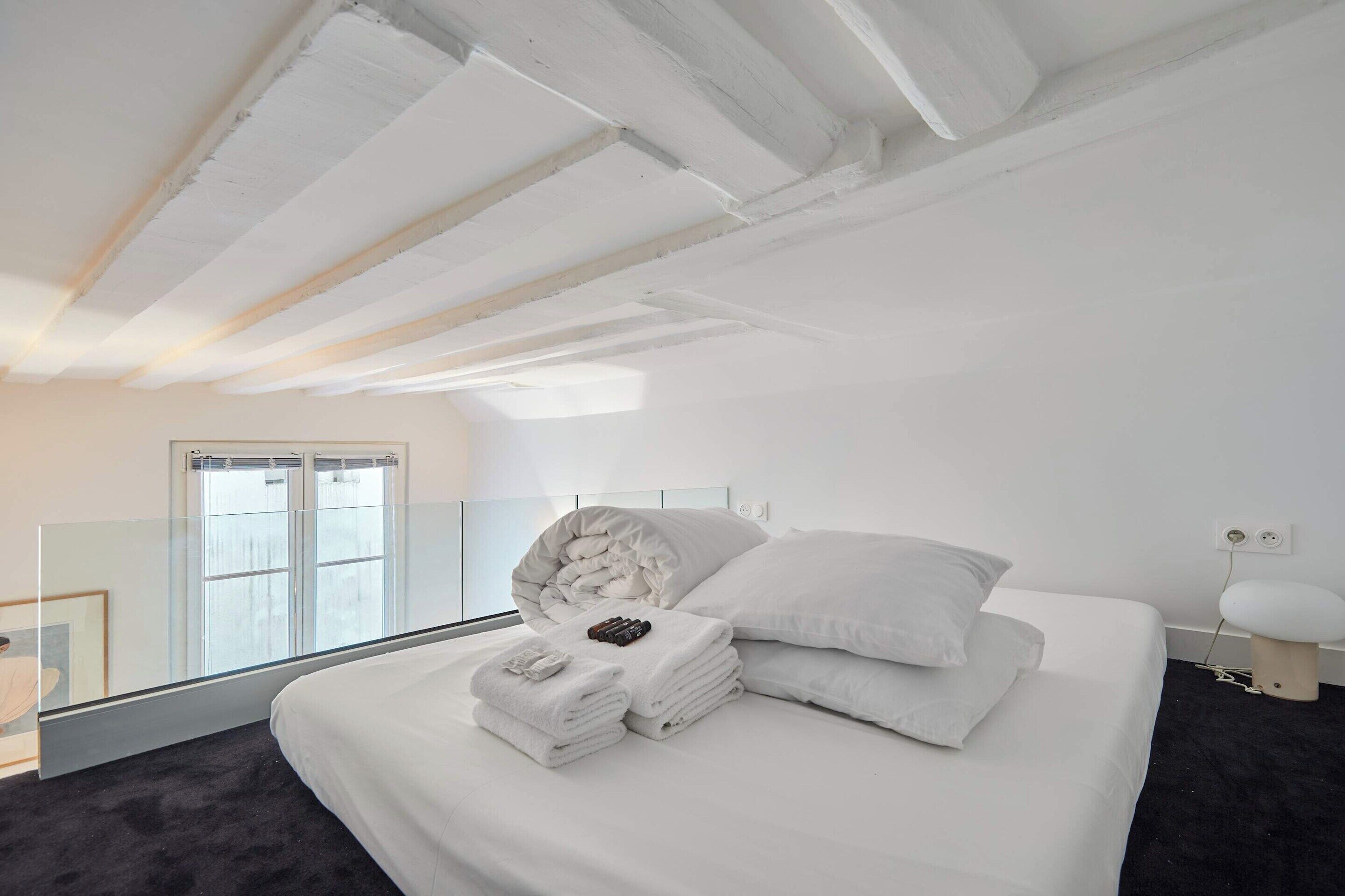 Appartement | 1 slaapkamer, een laptopwerkplek, een strijkplank/strijkijzer