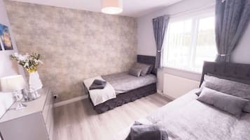 3 soverom, strykejern/-brett, wi-fi (inkludert) og sengetøy