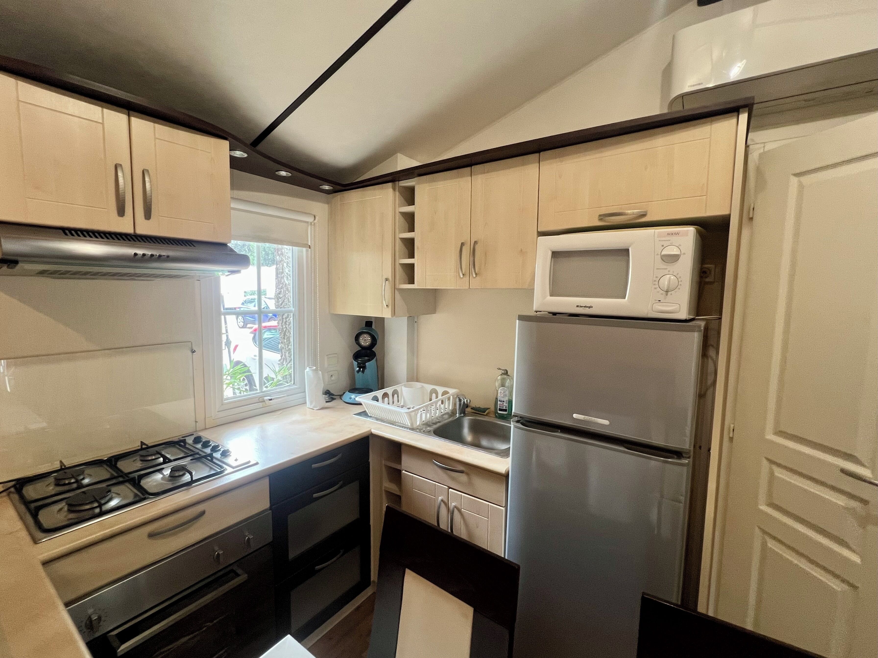 Microondas, horno y parrilla de estufa 