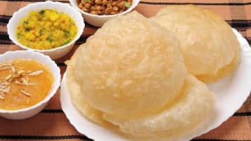 Daily continental breakfast (INR 200 per person)