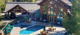 Have It All! Ski in/out Affordable Too!