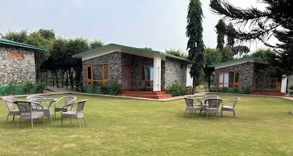 Corbett Wildernest Resort