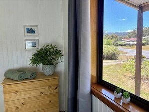 House, 3 Bedrooms, Balcony | Interior