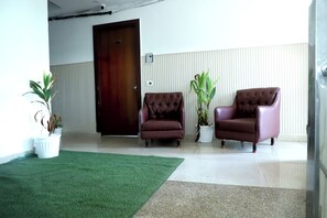 ห้องสแตนดาร์ดดับเบิล | บริเวณนั่งเล่น