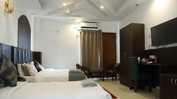 Room - The Heritage (Rishikesh)