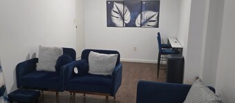 Lovely 2-bedroom basement apartment with AC in Owings Mills