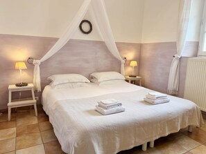 2 bedrooms, free WiFi