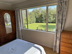 3 bedrooms, iron/ironing board, WiFi, bed sheets - Southern Alps on your doorstep! Cozy, quiet private home in a friendly community (Springfield)