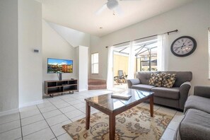 Apartment | 3 bedrooms, Internet