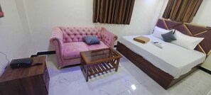 Habitación doble, vista a la ciudad | Wifi gratis 