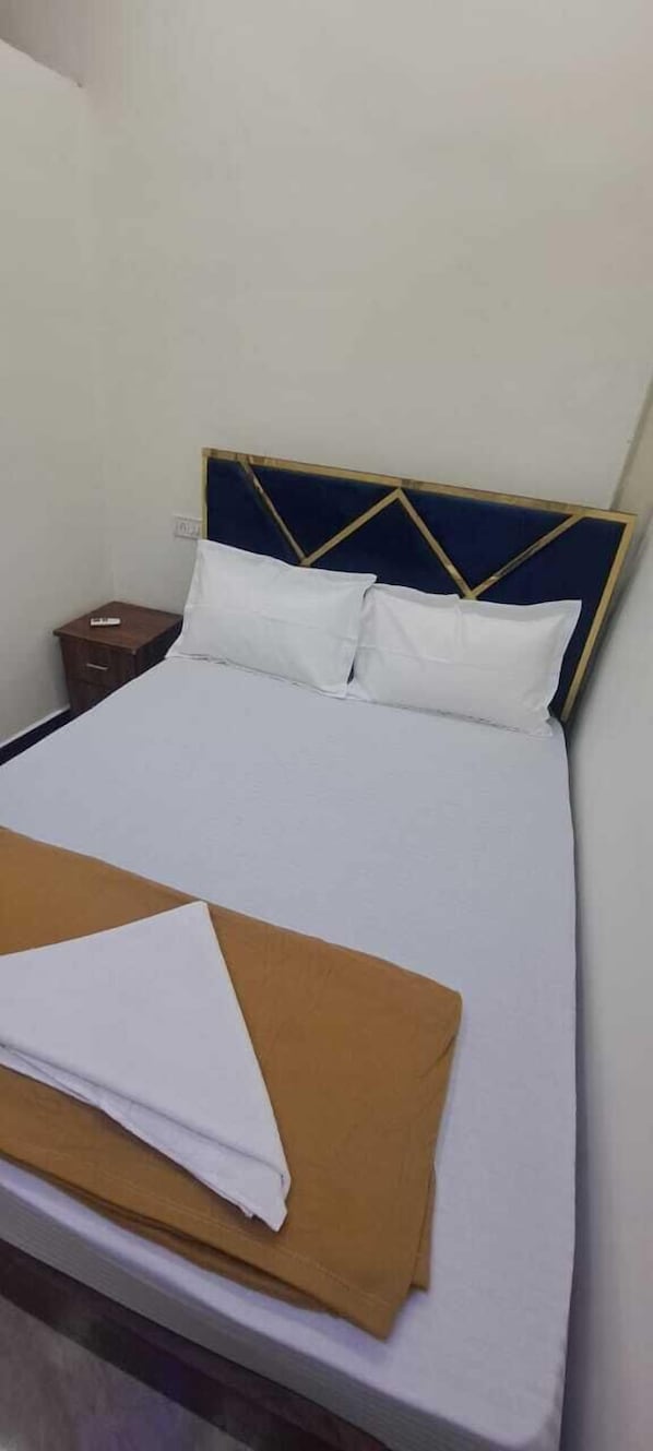 Quarto casal, vista para a cidade | Wi-Fi de cortesia