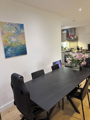 Dining - Spacious, Luxury, Designer 3BR w/ Terrace and King Beds (London)