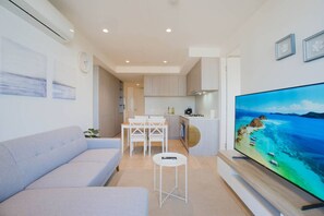 TV, offices - Urban Elegance - 2BR Apt with Beautiful City Views (Adelaide)