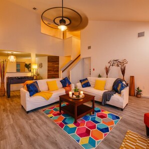 Smart TV, fireplace, offices