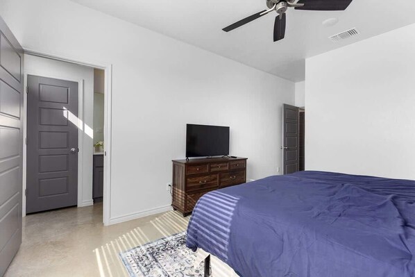 3 bedrooms, WiFi