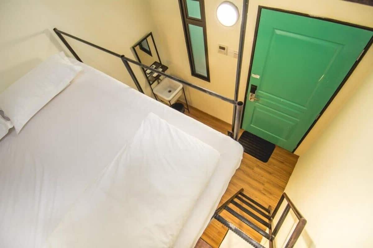标准双人房, 1 张大床 | 熨斗/熨板、免费 WiFi、床单
