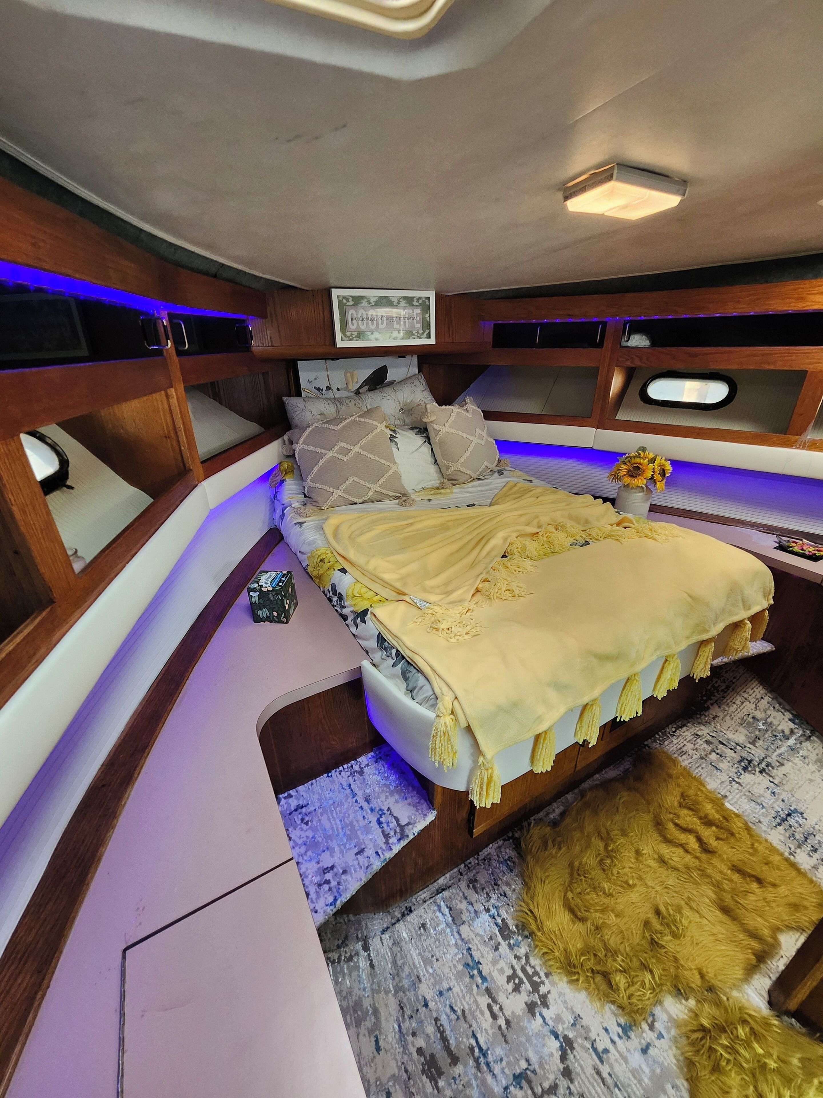 2 多间卧室、上网接入、床单