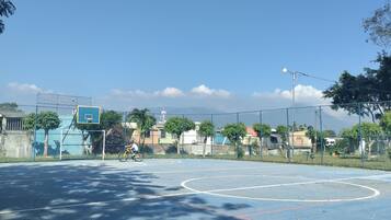 Sport court