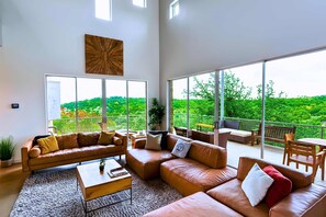 Smart TV, fireplace, offices