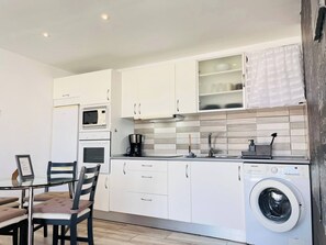 公寓, 1 間臥室, 吸煙房, 露台 | 洗衣