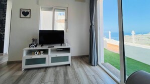 Unclassified image, 4 of 36, button - Lovely Ocean House by Alquiler de Sueno (Mogan)