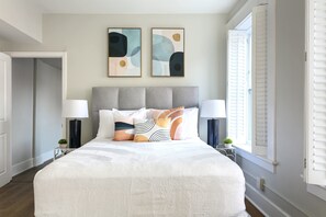 2 sovrum, strykjärn/strykbräda, wi-fi och sängkläder