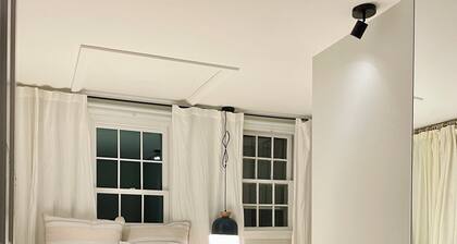 1br Private Apartment Efficiency Unit Renovated Bathroom Kitchen