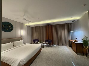 In-room safe, desk, laptop workspace, blackout drapes