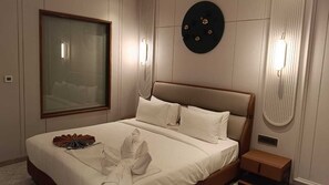In-room safe, desk, laptop workspace, blackout drapes