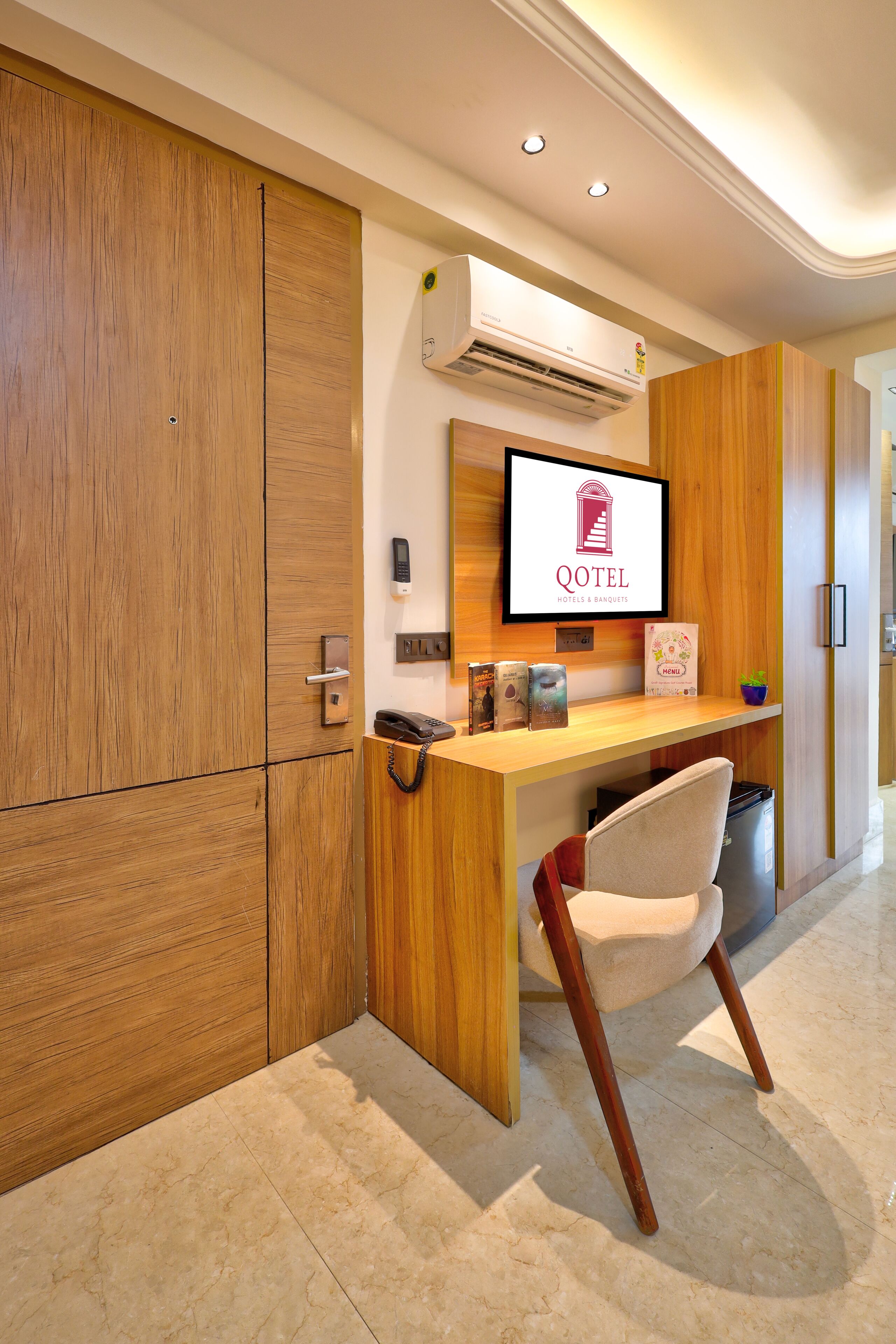 Room amenity