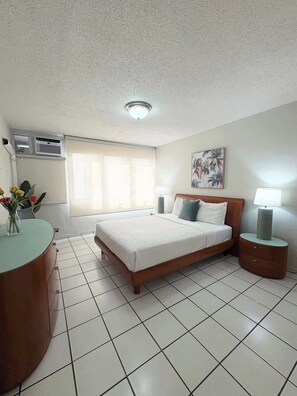 1 chambre, fer et planche à repasser, Wi-Fi, draps fournis