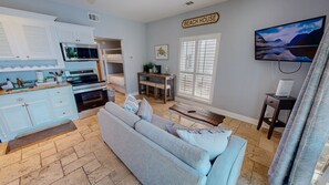 Condo, 1 Bedroom | Living area