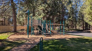 Condo, 2 Bedrooms | Children’s area