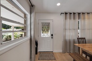 Dining - 2529 N Habana Place S (Tampa)