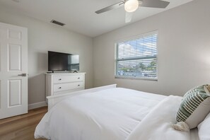 2 bedrooms, WiFi, bed sheets