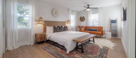 4 bedrooms, WiFi, bed sheets
