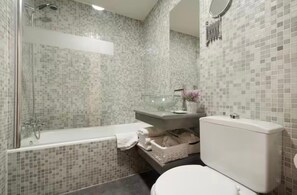 Hair dryer, towels