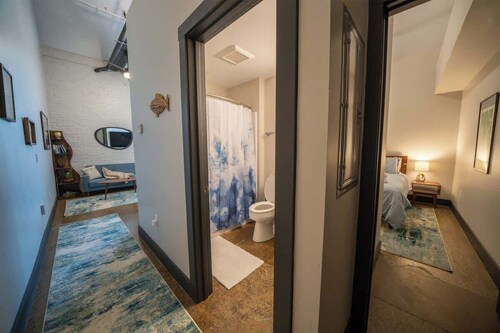 New 1 Bedroom Apartment: Brewery| River| Downtown