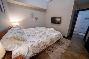 1 chambre, fer et planche à repasser, Wi-Fi, draps fournis