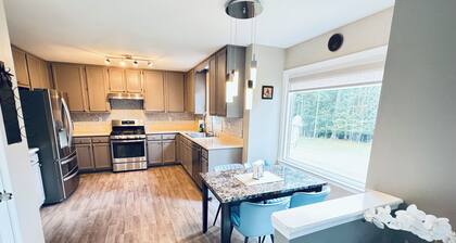 Contractor friendly, clean, quite, private, very large driveway. Super Hosts.