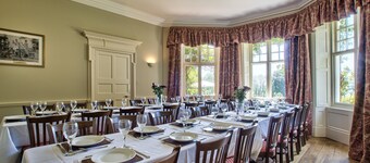 Holbecks House by Group Retreats