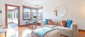 Braelands by the Beach Sun kissed Sandy Bay Escape