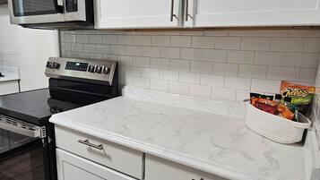 Microwave, oven, stovetop, dishwasher