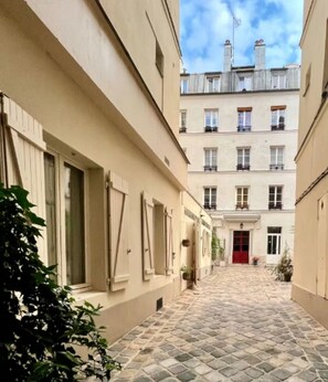 Property grounds - Apartment Paris Marais 2 bedrooms 4 persons, courtyard, near Place des Vosges (Paris)